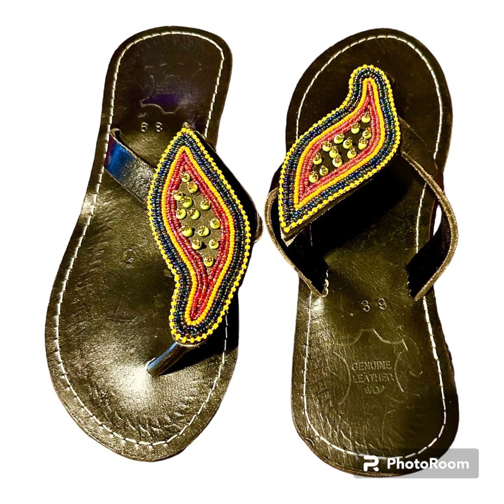 NWOT African Handmade Genuine Leather Beaded Women’s Sandals SZ 39 US 8